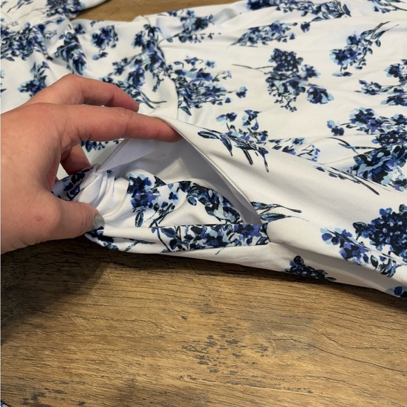 Venus Floral Off-Shoulder Jumpsuit - Picture 9 of 14